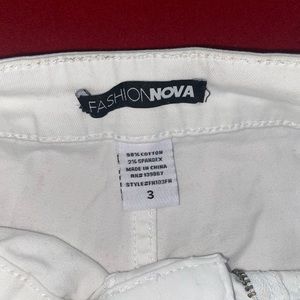 white booty lift fashion nova jeans